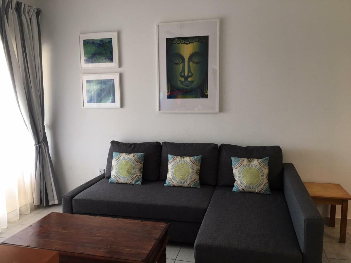 Limnaria Gardens - Modern 1 Bed, Walk To Beach & Shops Пафос Экстерьер фото